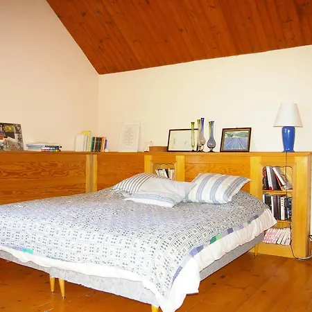 Angel Services - Le Port Holiday home *